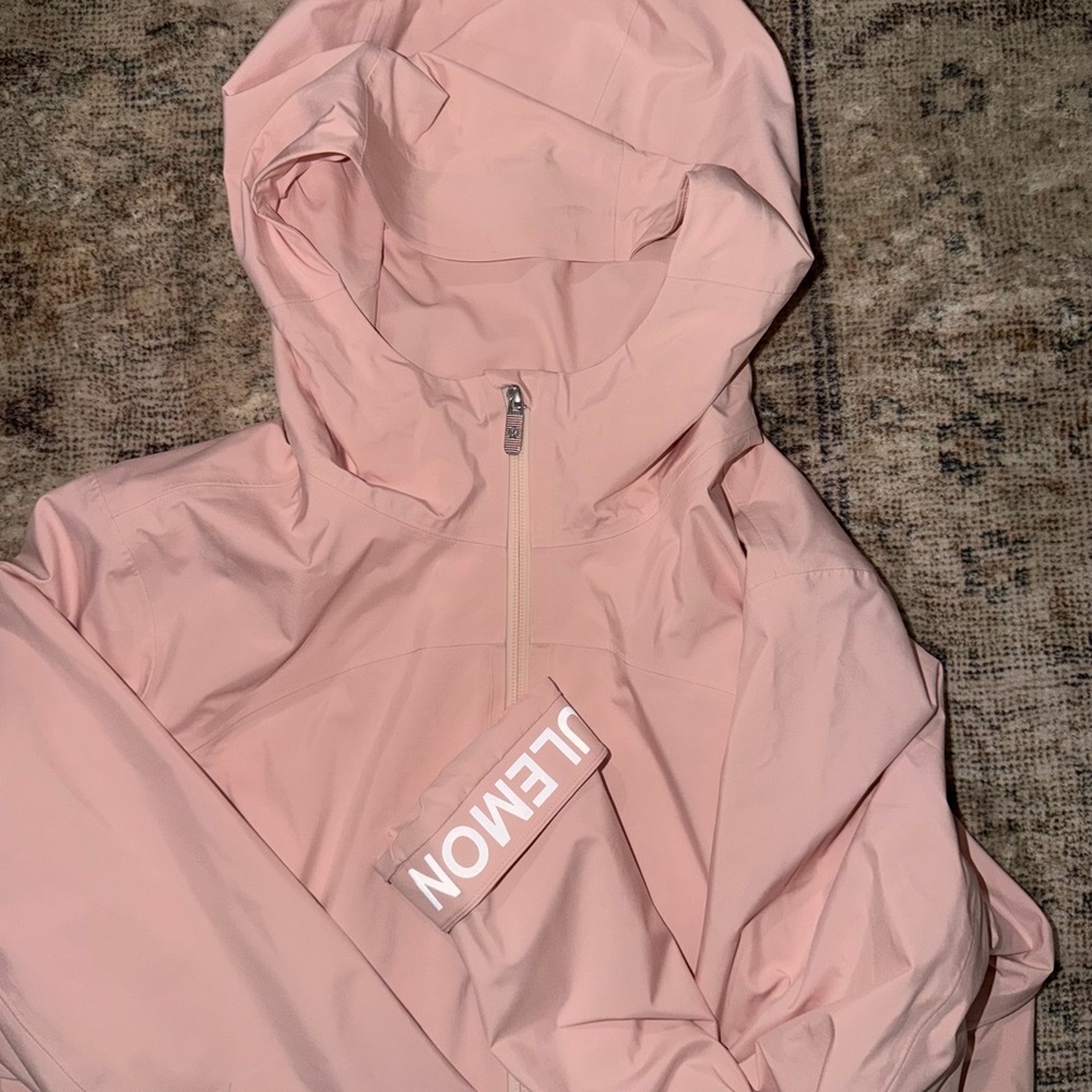 Lululemon Rain Rebel Jacket NWOT